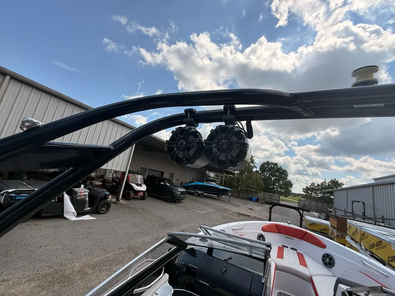 Slide: The Image of Glastron GTS 207 2016 - 32