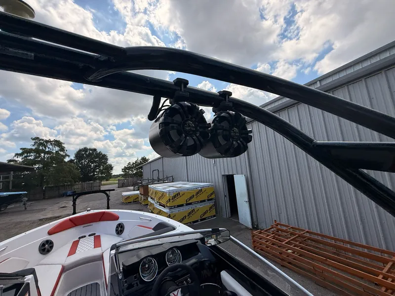 Slide: The Image of Glastron GTS 207 2016 - 33