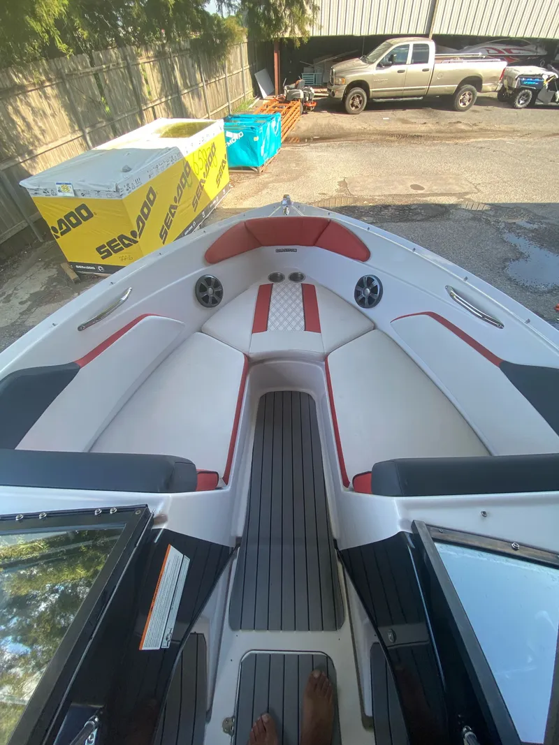 Slide: The Image of Glastron GTS 207 2016 - 39