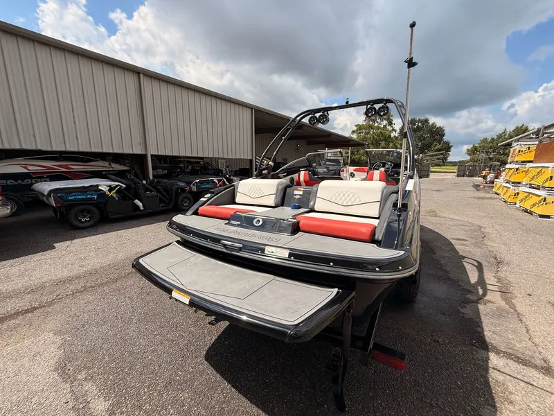 Slide: The Image of Glastron GTS 207 2016 - 41