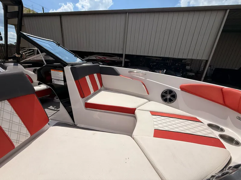 Slide: The Image of Glastron GTS 207 2016 - 50