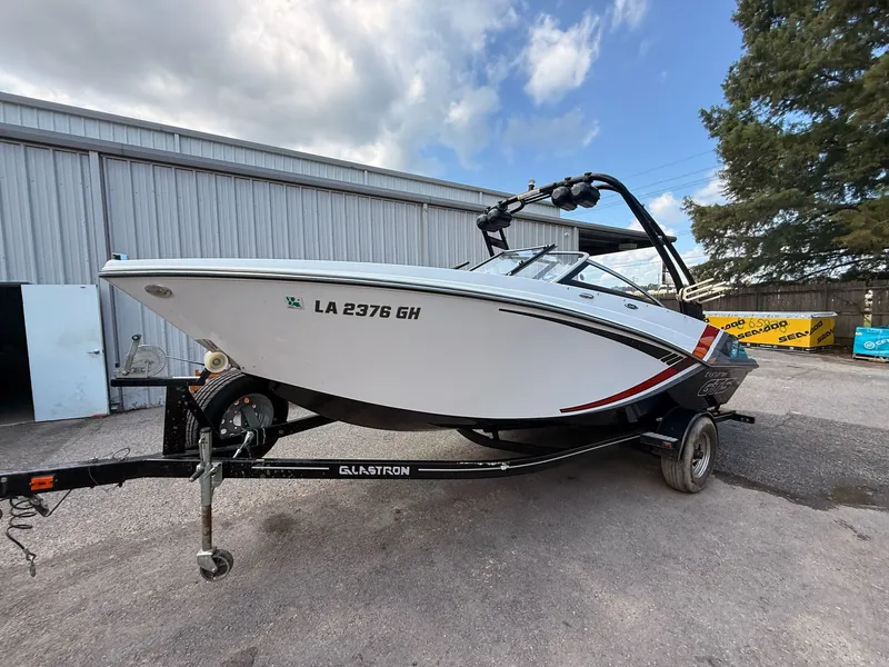 Slide: The Image of Glastron GTS 207 2016 - 6