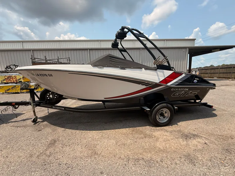 Slide: The Image of Glastron GTS 207 2016 - 60