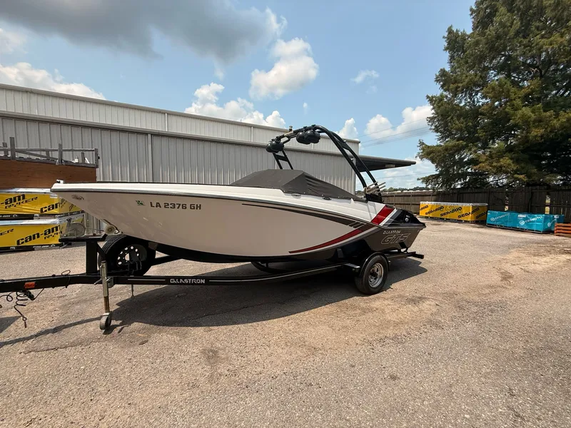 Slide: The Image of Glastron GTS 207 2016 - 61