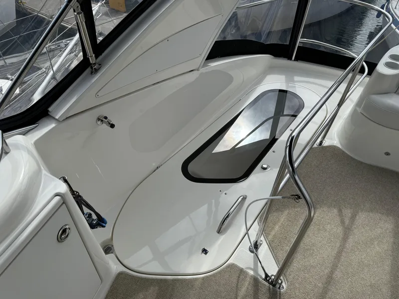 Slide: The Image of 2006 Meridian 391 Sedan yacht interior with sleek design and modern features. - 41