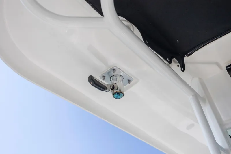 Slide: The Image of Regal 36 Grande Coupe 2022 - 82