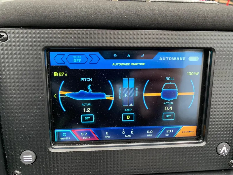 Slide: The Image of 2019 Moomba Craz dashboard display showing pitch, roll, and Autowake settings. - 22