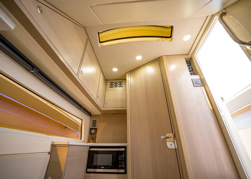 Slide: The Image of Scout 377 LXF 2026 - 44