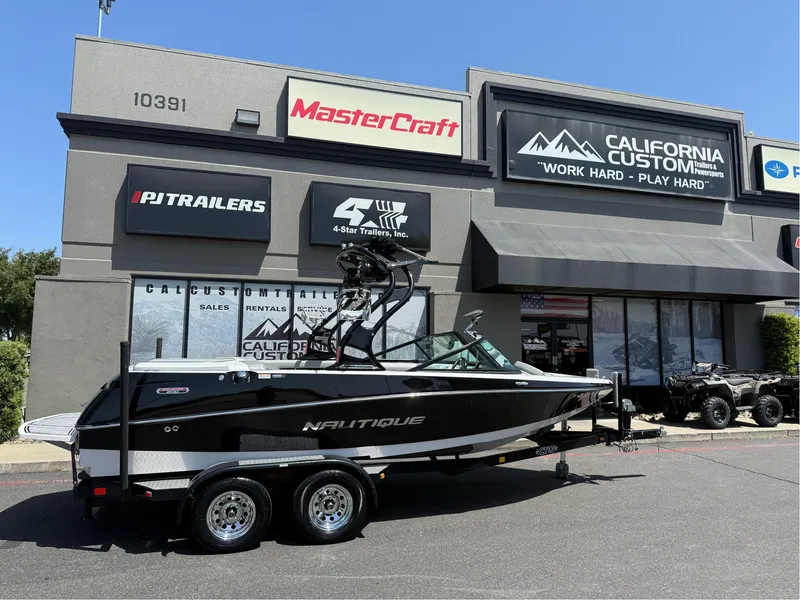 Slide: The Image of Nautique Sport Nautique 200 2012 - 0