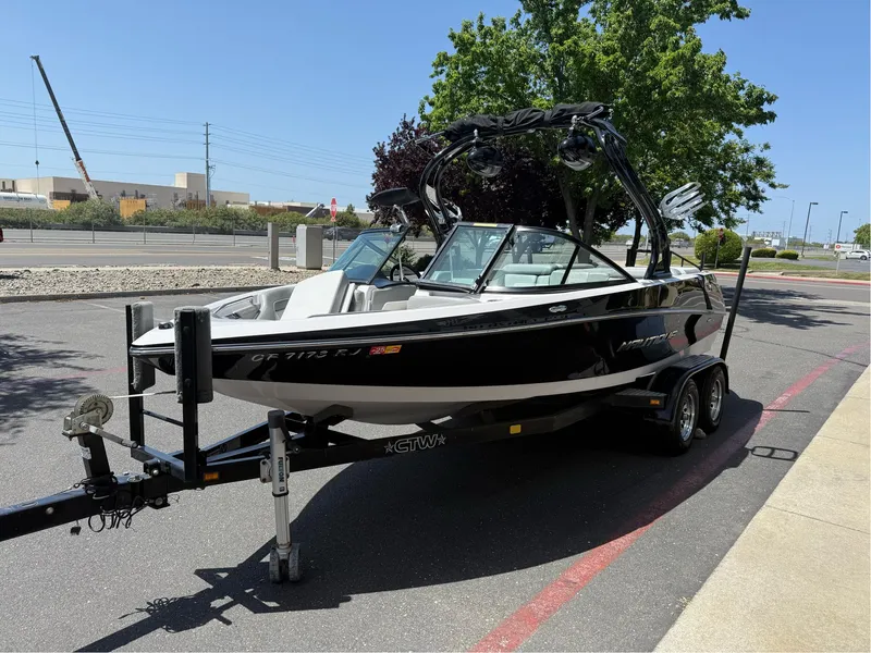 Slide: The Image of Nautique Sport Nautique 200 2012 - 13