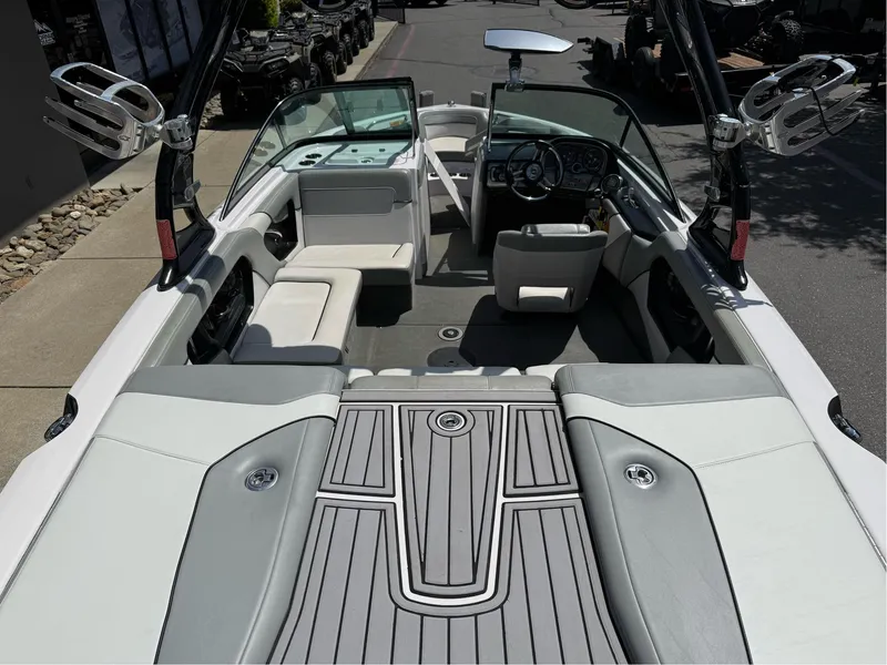 Slide: The Image of Nautique Sport Nautique 200 2012 - 2