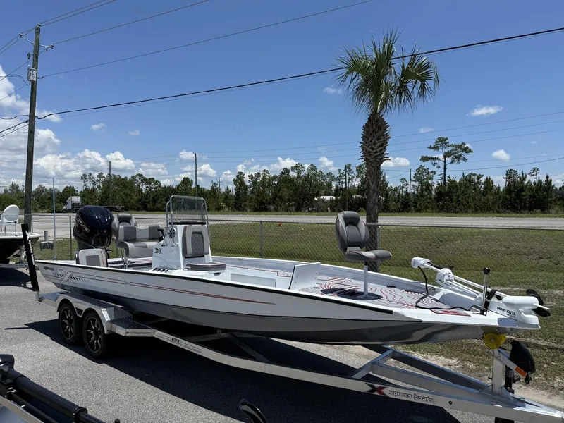 Slide: The Image of Xpress Hyper-Lift Bay Series H24 BAY 2025 - 1