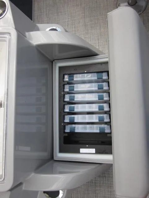 Slide: The Image of South Bay 523FCR 3 PERFORMANCE PKG 2021 - 21