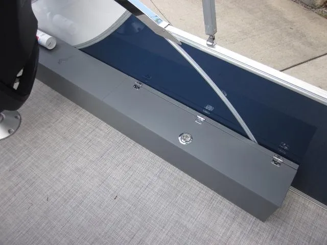 Slide: The Image of South Bay 523FCR 3 PERFORMANCE PKG 2021 - 23