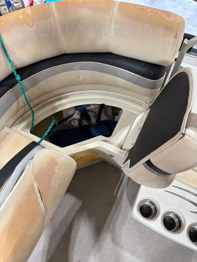 Slide: The Image of Bennington Pontoon 2007 - 10