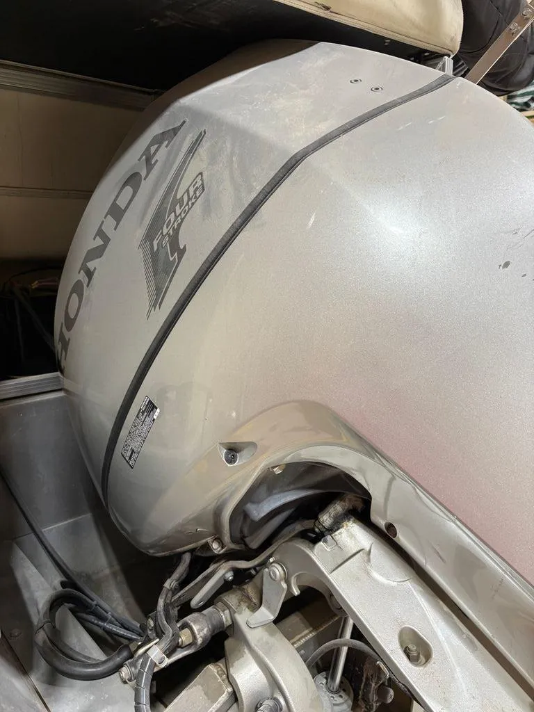 Slide: The Image of Bennington Pontoon 2007 - 18