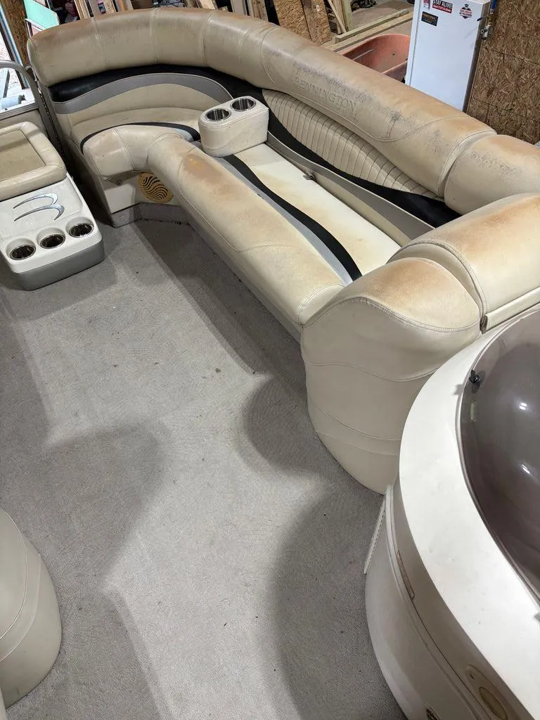 Slide: The Image of Bennington Pontoon 2007 - 7