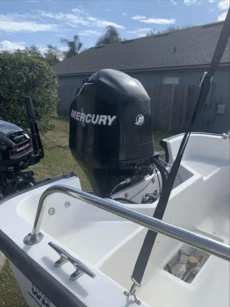 Slide: The Image of Boston Whaler Montauk 2007 - 10