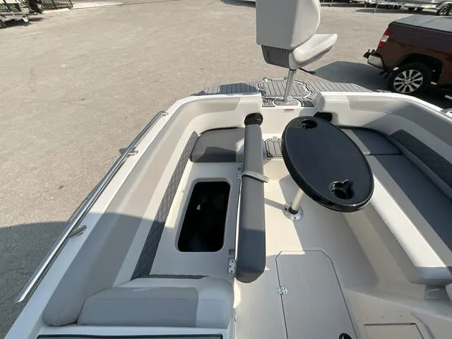 Slide: The Image of Starcraft SVX 191 OB 2025 - 16