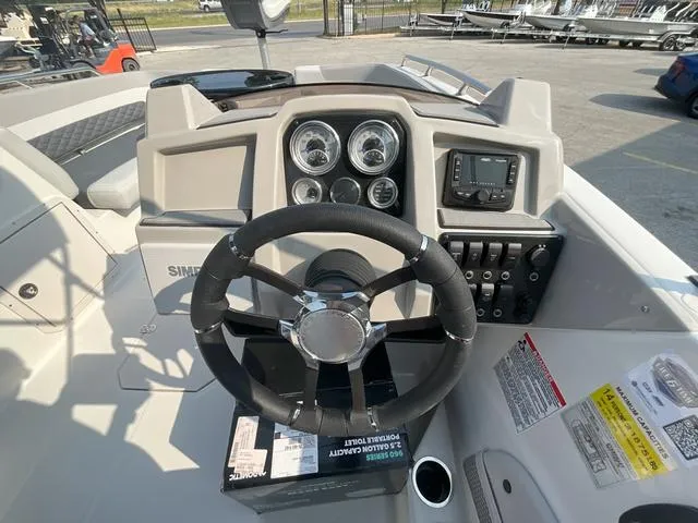 Slide: The Image of Starcraft SVX211 2025 - 19