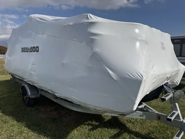 Slide: The Image of Sea-Doo SWITCH 21 CRUISE LTD 230 HP 2025 - 7