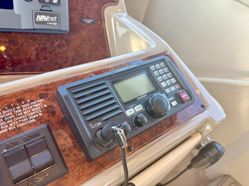 Slide: The Image of 1999 Bayliner 5288 Pilot House Motoryacht radio and control panel close-up. - 20