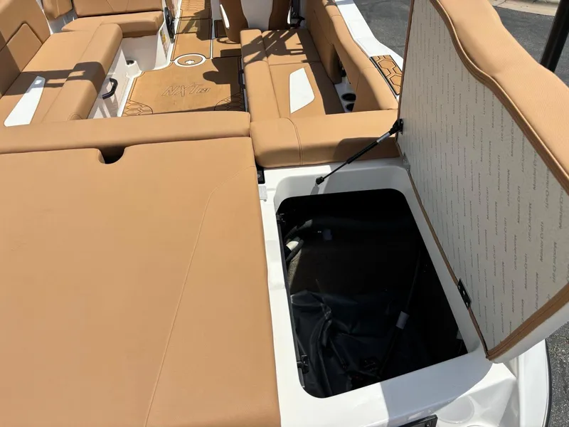 Slide: The Image of MasterCraft NXT 24 2022 - 21