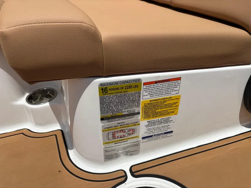 Slide: The Image of MasterCraft NXT 24 2022 - 26