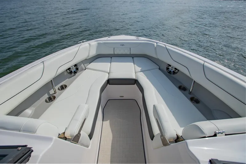 Slide: The Image of Spacious Bow with Fold Down Armrests - 27