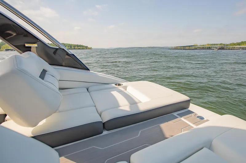 Slide: The Image of Convertible Ultra Lounge - 9