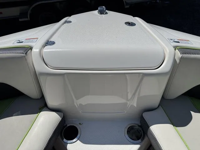 Slide: The Image of Yamaha 212XE 2021 - 11