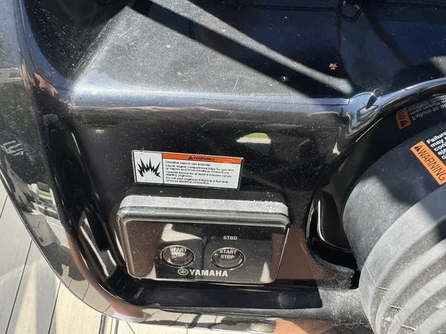 Slide: The Image of Yamaha 212XE 2021 - 28