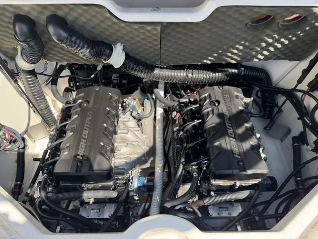 Slide: The Image of Yamaha 212XE 2021 - 36