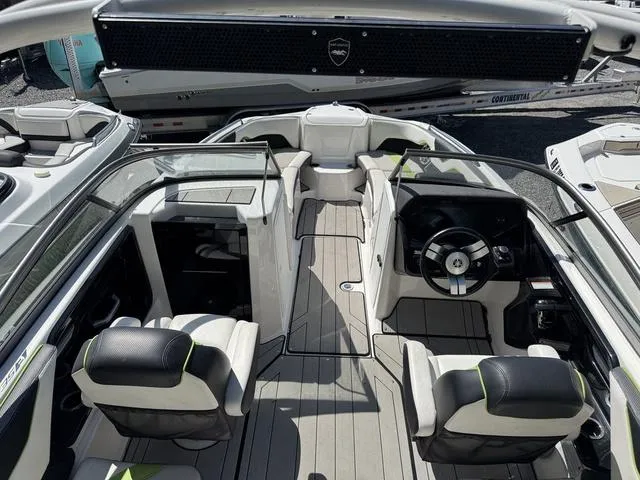 Slide: The Image of Yamaha 212XE 2021 - 7