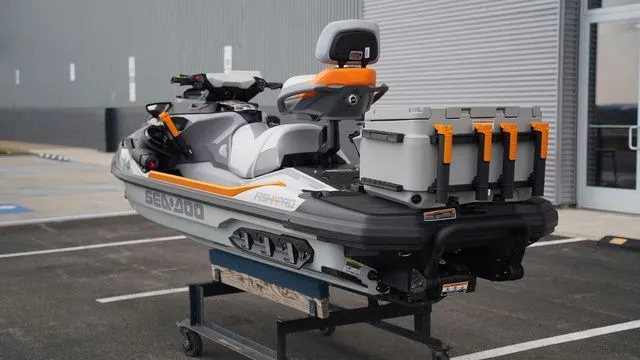 Slide: The Image of Sea-Doo FishPro Sport 170 2025 - 8