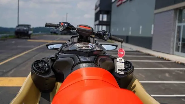 Slide: The Image of Sea-Doo RXT-X 325 2025 - 6