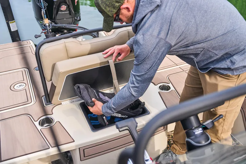 Slide: The Image of Mako 18 Pro Skiff Backwater Edition 2025 - 71