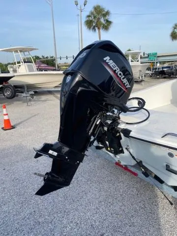 Slide: The Image of Mako Pro Skiff 15 CC 2025 - 5