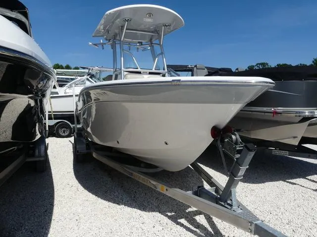 Slide: The Image of Sea Fox 226 Commander 2017 - 1