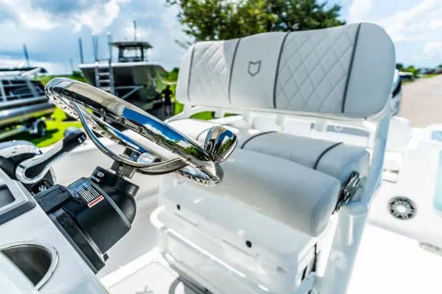 Slide: The Image of Sea Fox 248 Commander 2026 - 15