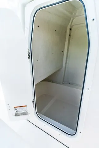 Slide: The Image of Sea Fox 248 Commander 2026 - 20