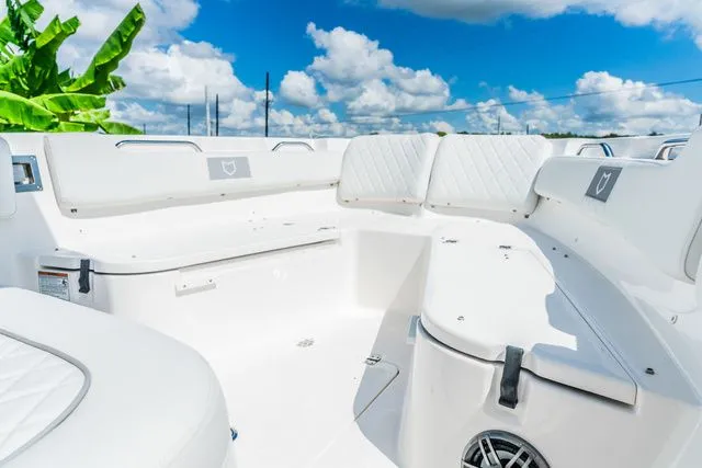 Slide: The Image of Sea Fox 248 Commander 2026 - 28