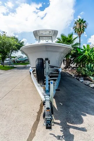 Slide: The Image of Sea Fox 248 Commander 2026 - 3