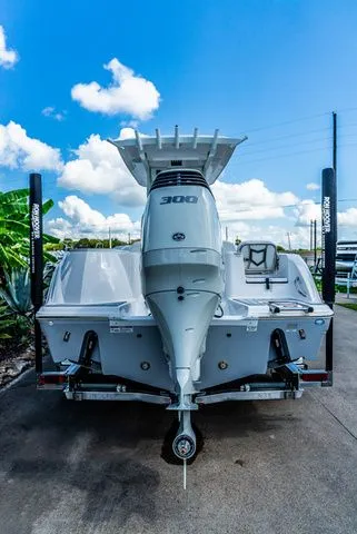 Slide: The Image of Sea Fox 248 Commander 2026 - 5