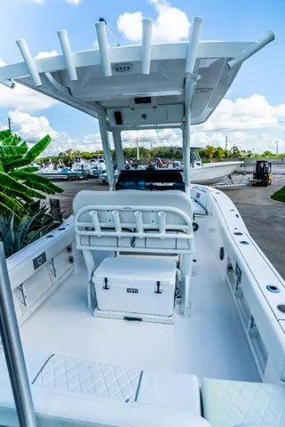 Slide: The Image of Sea Fox 248 Commander 2026 - 6