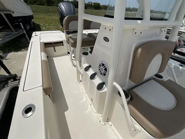 Slide: The Image of Sea Born FX22 Bay 2023 - 14