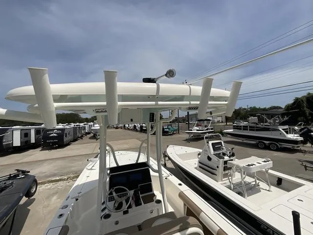 Slide: The Image of Sea Born FX22 Bay 2023 - 20