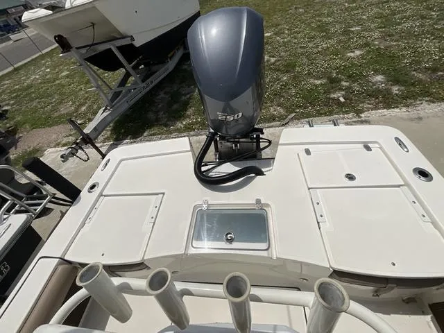 Slide: The Image of Sea Born FX22 Bay 2023 - 21