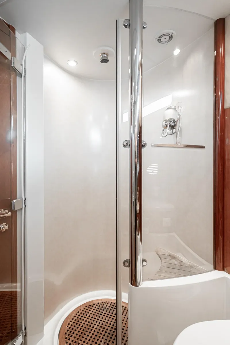 Slide: The Image of Fairline Squadron 58 2002 - 56