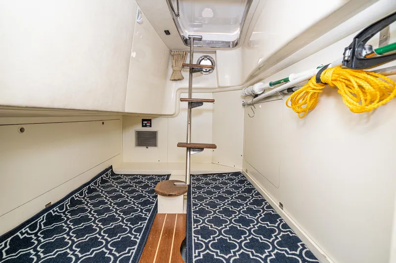 Slide: The Image of Fairline Squadron 58 2002 - 67